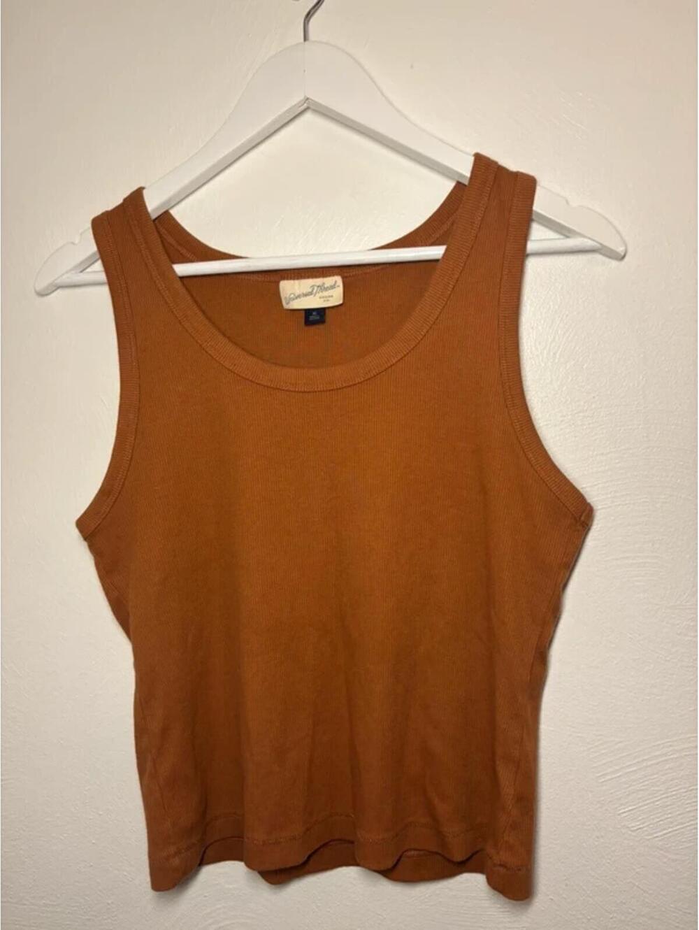 Universal Thread Scoop Crew Neck Size XL